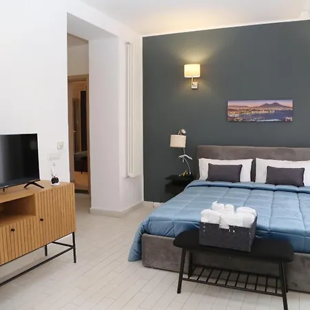 Aparthotel Resta Cu Mme A Chiaia