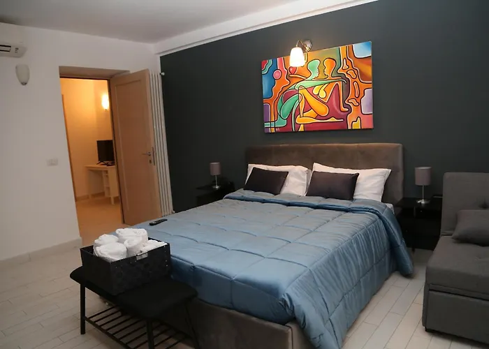 Resta Cu Mme A Chiaia Casa vacanze