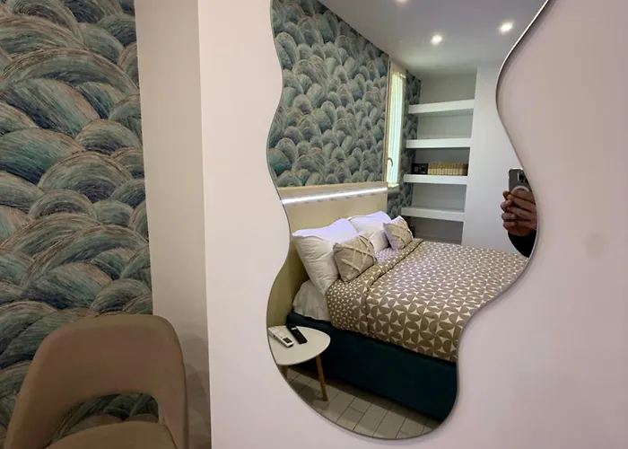 Resta Cu Mme A Chiaia Casa vacanze